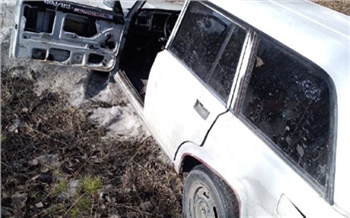 Полицейский обстрелял машину с пьяным водителем в Красноярском крае