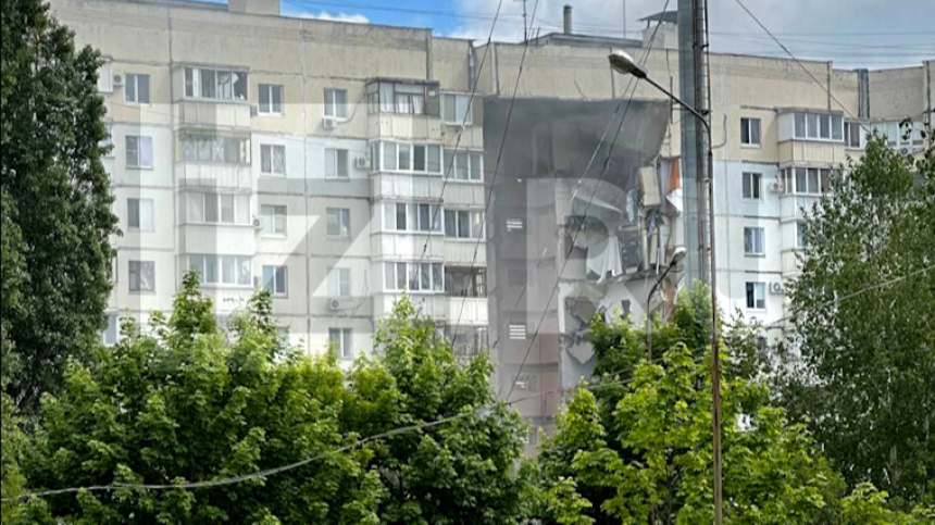 Момент обрушения жилого дома в Белгороде из-за снаряда ВСУ попал на видео