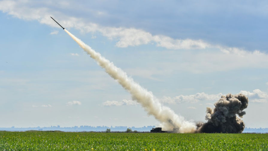 Над российским регионом уничтожены два реактивных снаряда РСЗО Ольха